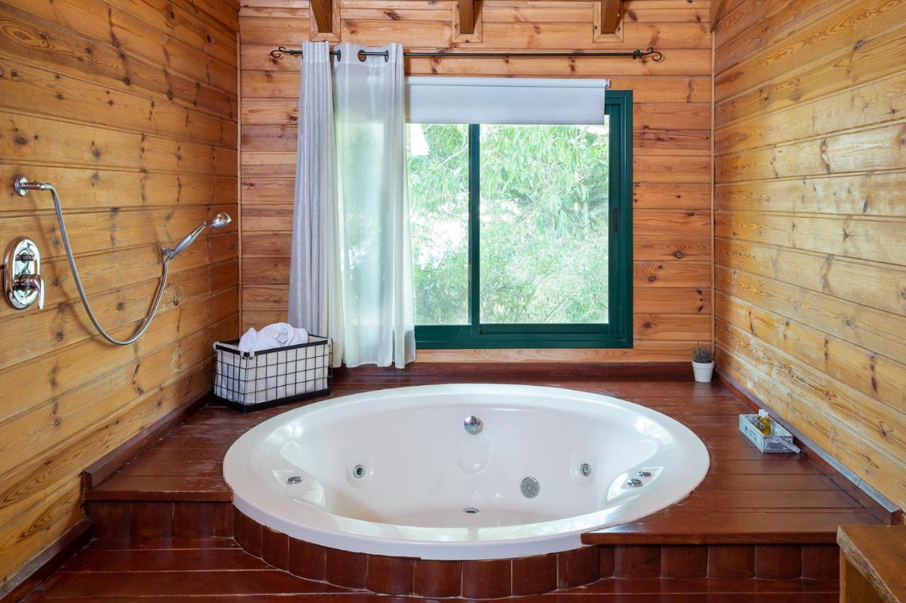 Nof Kineret Suites Ramot Екстер'єр фото